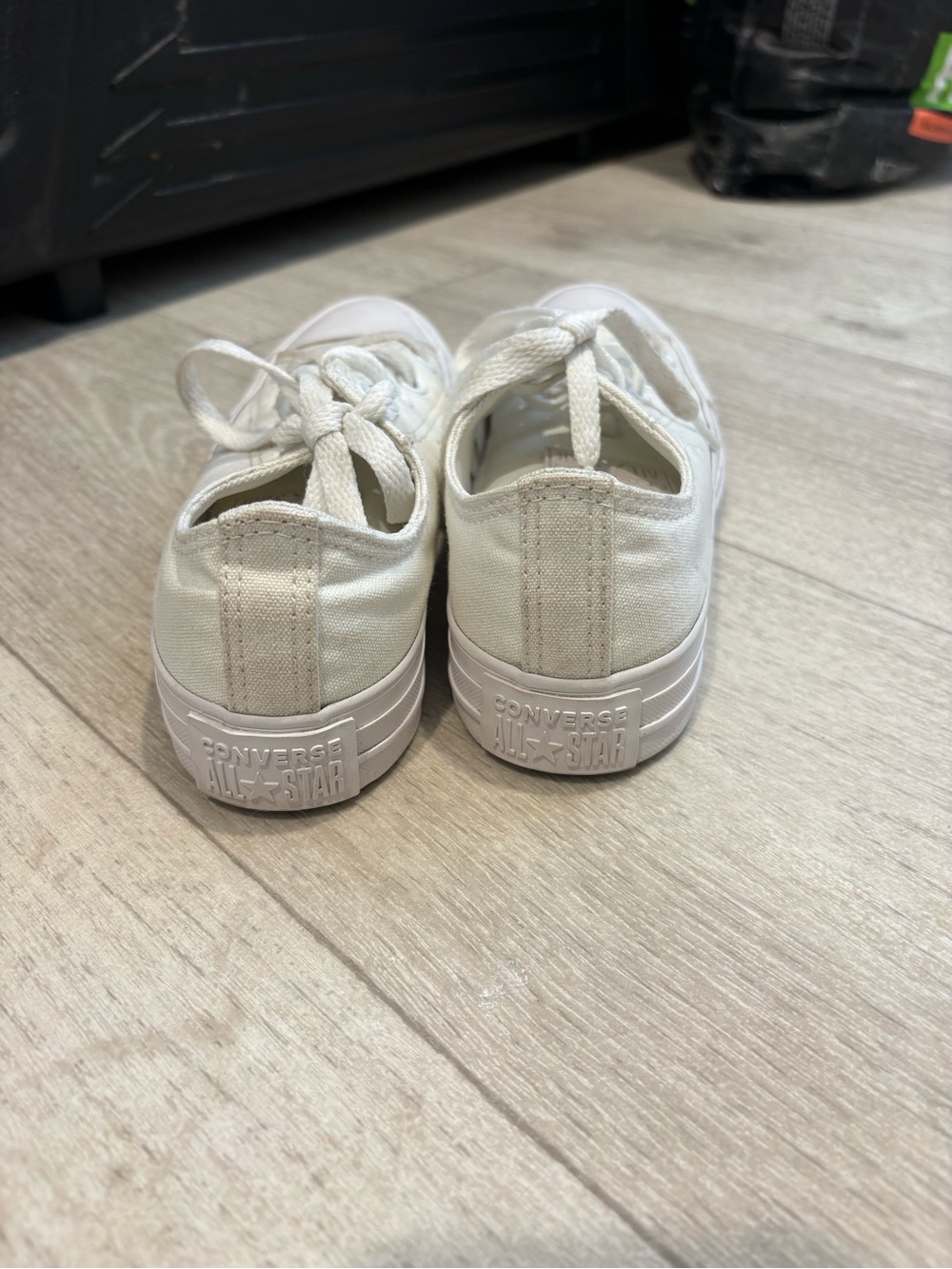 White Converse - Picture 2 of 4